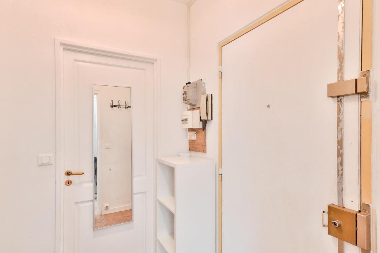 Charming Accommodation For 2 People - Париж Екстериор снимка